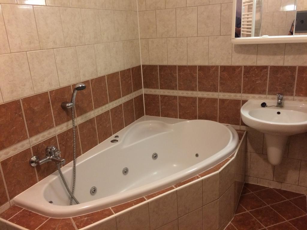 Hotel Filippi Ždírec nad Doubravkou Bagian luar foto